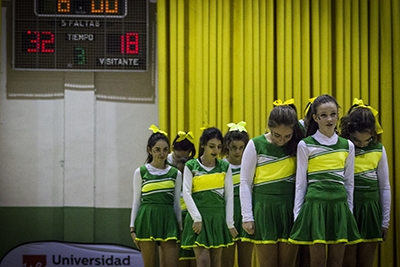 El espectáculo de las cheerleaders de Mirabal