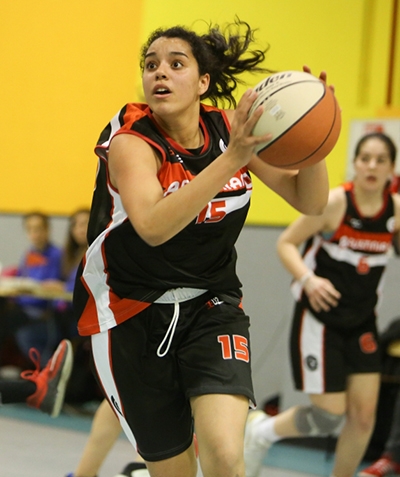 Alba Barrera, decisiva en la recta final