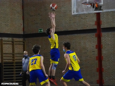 La Salle Maravillas captura un rebote