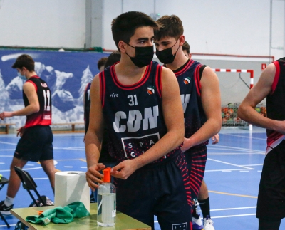 Cumpliendo las medidas de seguridad de Covid