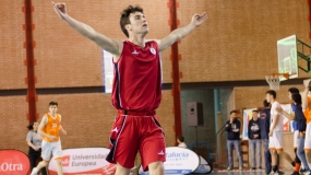 Los lobos hacen historia: ¡Escolapios en semis!