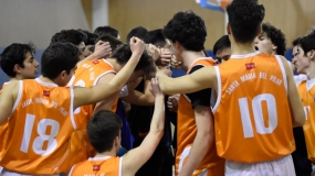 Los Tigres de Santa María del Pilar muestran una tremenda superioridad física ante Menesiano