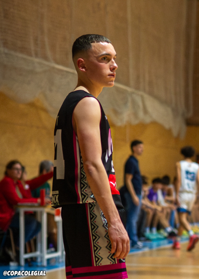 Mateo Terán, de profesión tirador