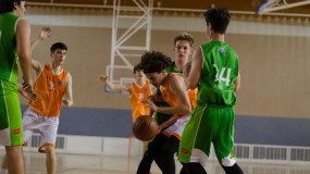 Santa María del Pilar arrasa al ejército Numantino con un juego muy físico y coral