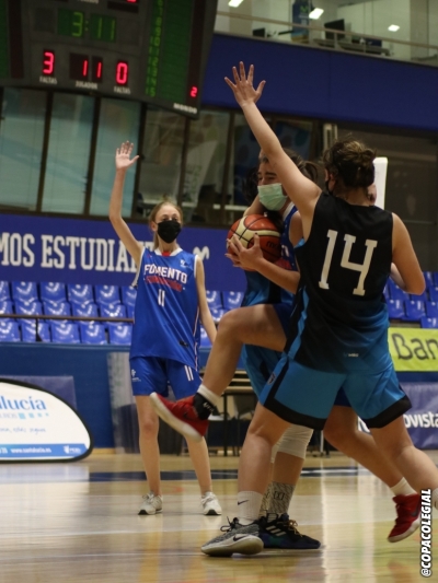 La defensa colegial puso nerviosas a Fomento