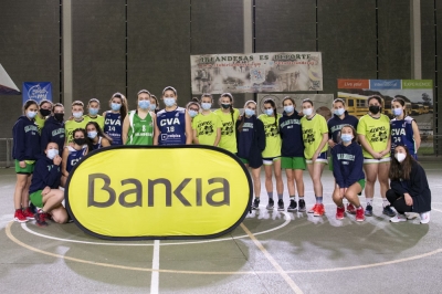 Deportividad ante todo al terminar el partido. 