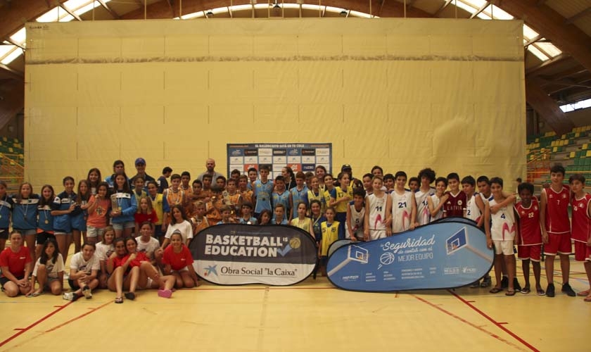 Marianistas y Novaschool se llevan un apasionante Jamboree 2018