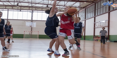 Entrada a canasta de Maristas