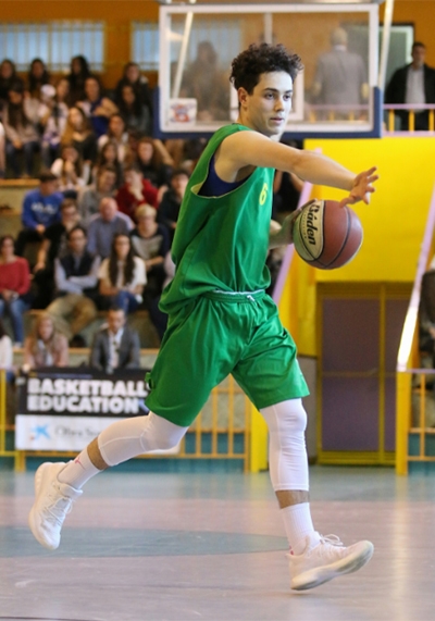 Pablo Alonso fue decisivo en el último cuarto