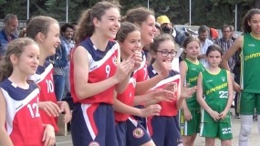 Muy contentos: vuelve la Pequecopa en Madrid. Info y todos los colegios participantes