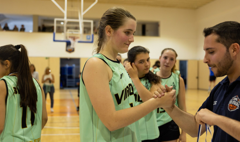 Muy orgullosos de ella: descubre qué ha hecho Jana Cambra (Virolai) por estar en Valencia, brutal