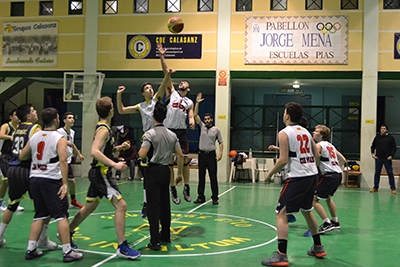 Tabuenca se llevó el salto inicial para Hipos