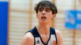 Pablo Largo, de El Salvador, Mejor Jugador - Estudiante 2023