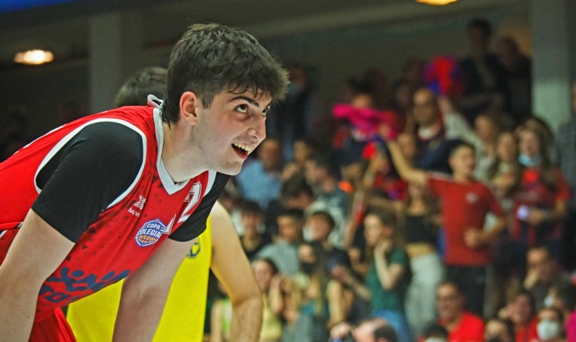 REPERCUSIÓN EN LOS MEDIOS: El Mundo habla de la final de la Copa Colegial Madrid... y del torneo