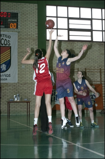 Salto inicial entre Montón y Serrano