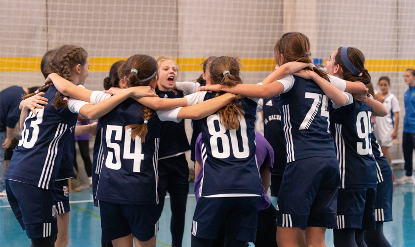 El Salvador suma una muesca más y Montearagón se estrena en la Pequecopa más multitudinaria