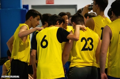 Los locales lo intentaron