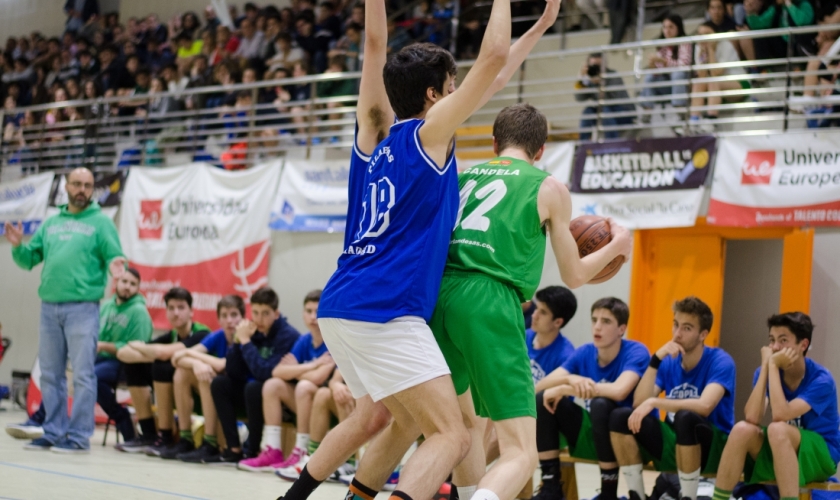 Semifinalistas en marcha