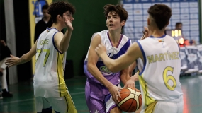 Los tigres de Maristas rugen y convencen ante Caura en un partido soberbio