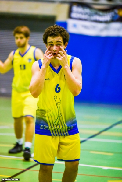 Enrique Perpiña demostró una gran visión de juego