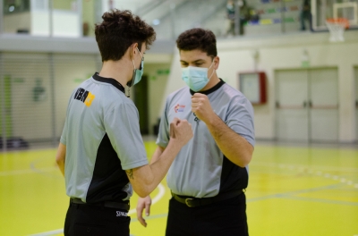 Los árbitros del encuentro