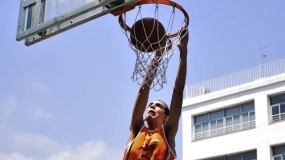 Triples y mates: el show colegial