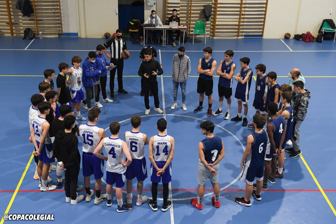 As&iacute; es un huddle en la Copa Colegial Barcelona