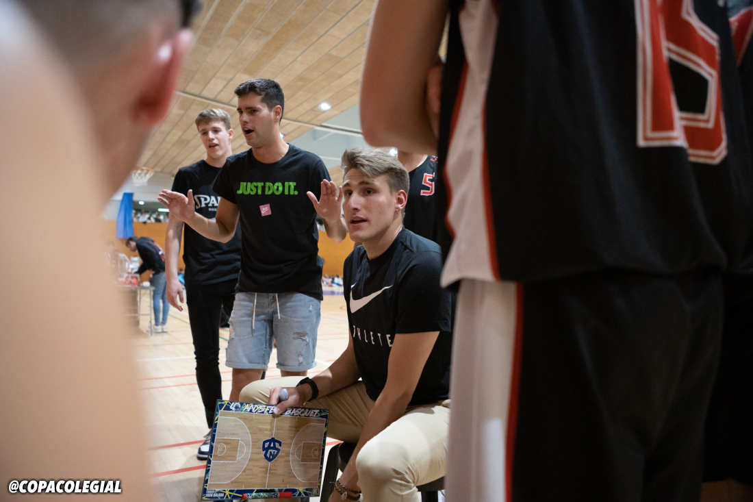 Su mano derecha, Joan Balada, le suceder&aacute;.